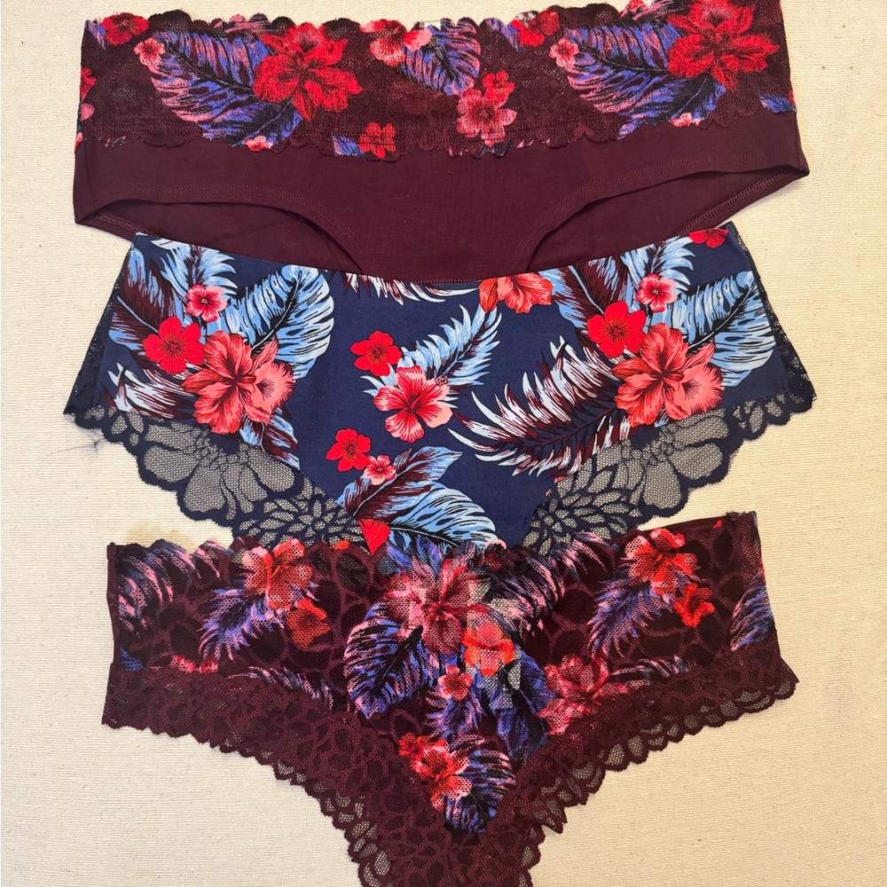 PINK Victoria's Secret Floral Lace Hipster + Cheeksters - Burgundy & Navy Size M